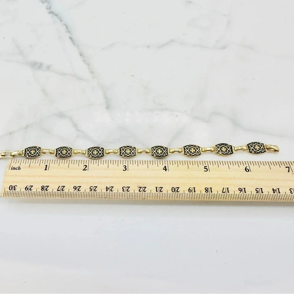 Damascene Link Bracelet Etched Design Gold and Black 7.25” Delicate Roma… - Picture 9 of 10